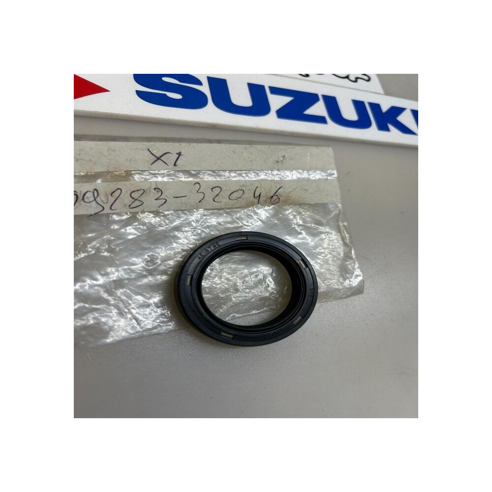 1 joint spi 32x47x7 bras oscillant suzuki 09283-32046 an 400 burgman 2011 2022