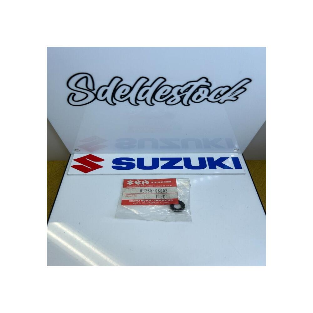 1 joint spi 8X14X4 suzuki 09285-08003 RE5 RE5M RE5A 1975 1976 gt 550 750