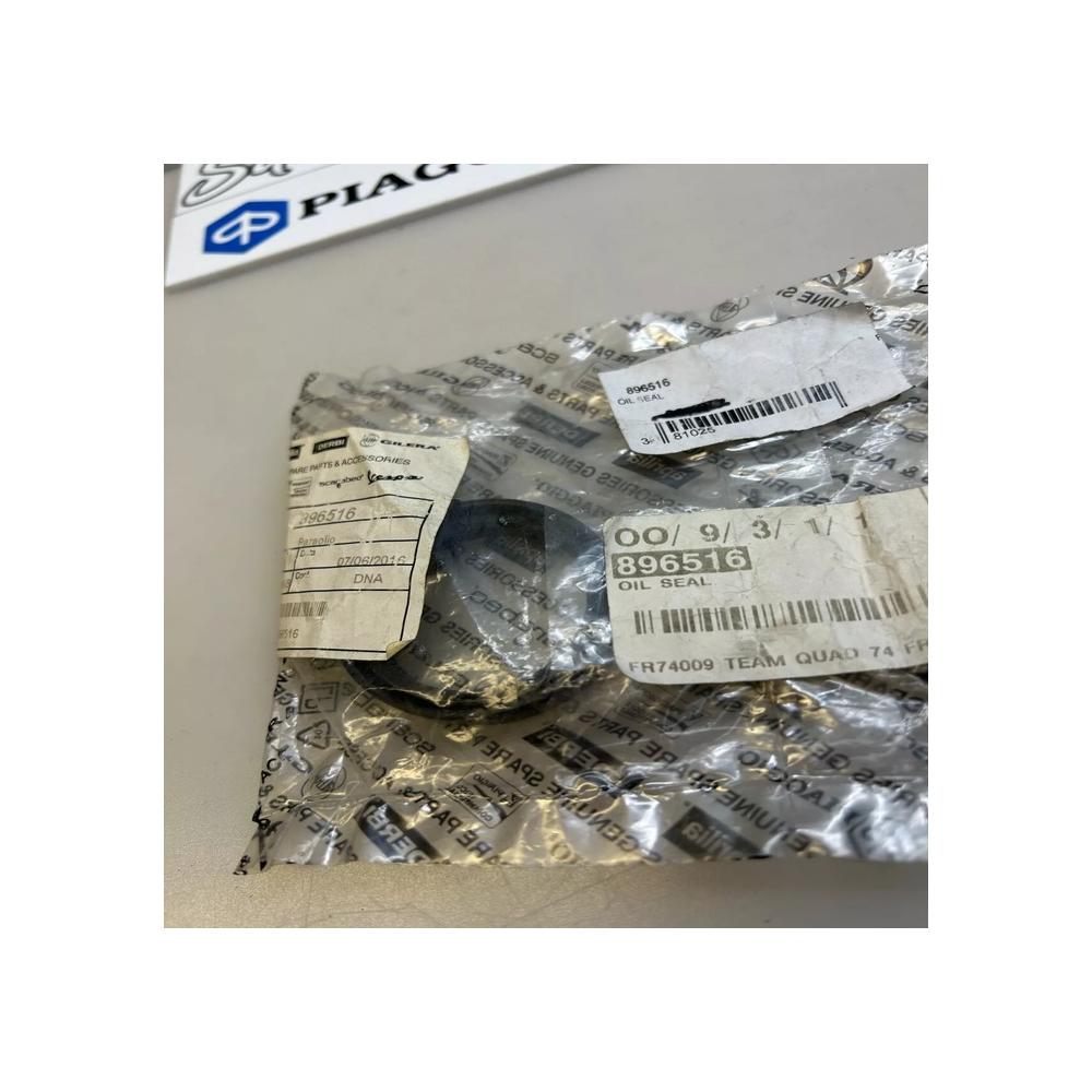 1 joint spi fourche derbi aprilia 896516 865467 rs 50 rs4 gpr  senda 50 125 cafe