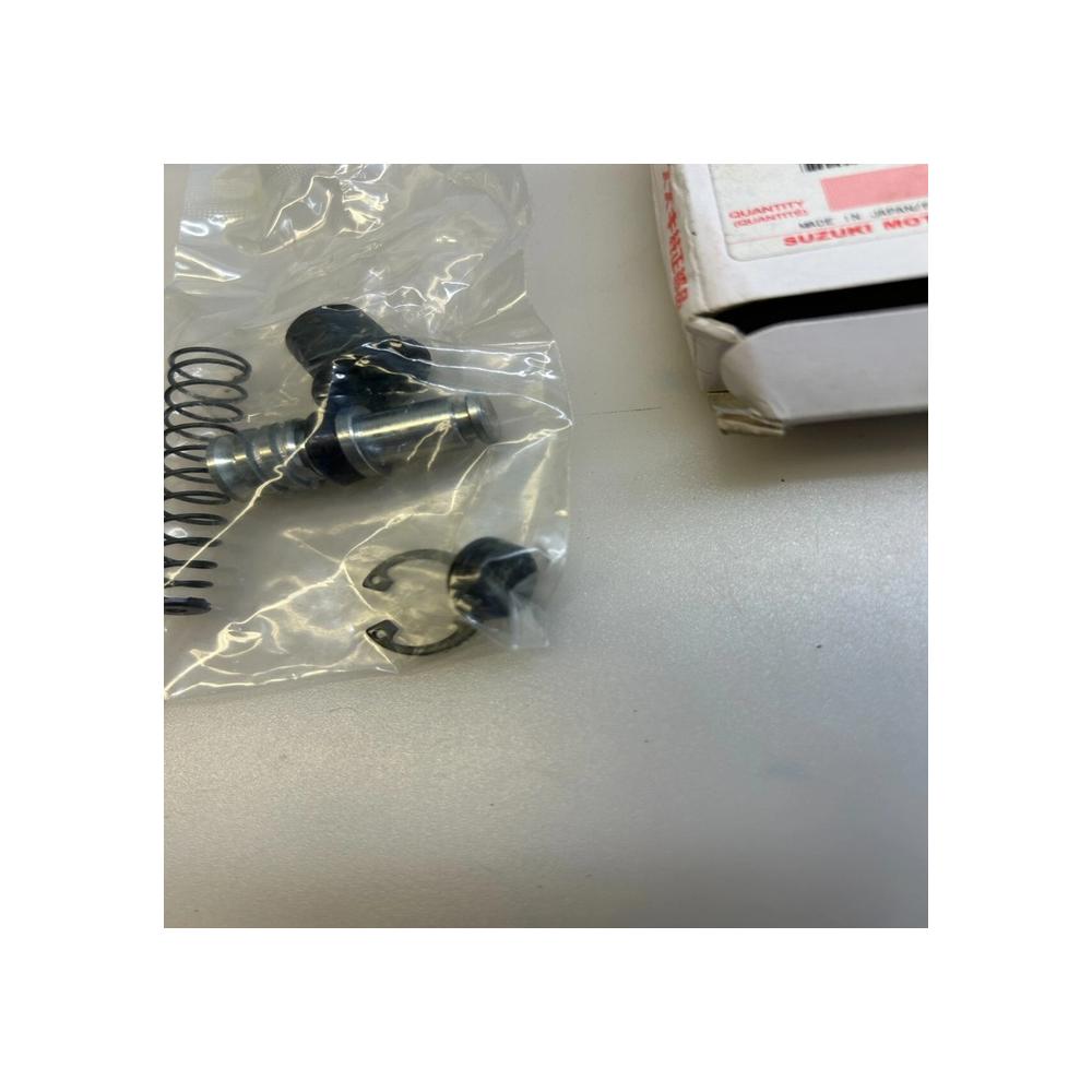 1 kit refection maitre cylindre suzuki 59600-45870 an 400 dl 1000 650 gsx-s gsr
