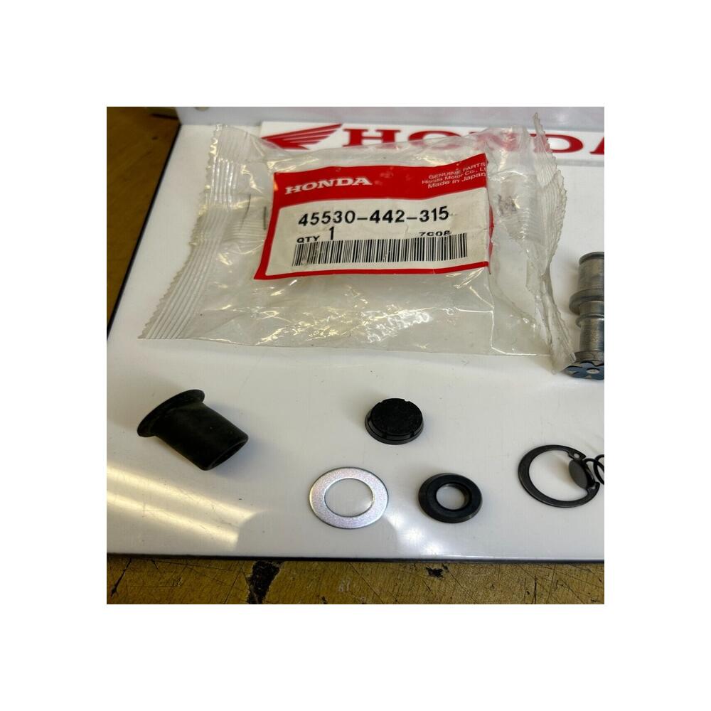 1 kit réparation maitre cylindre honda 45530-442-315 45530-442-305 cb 250 750