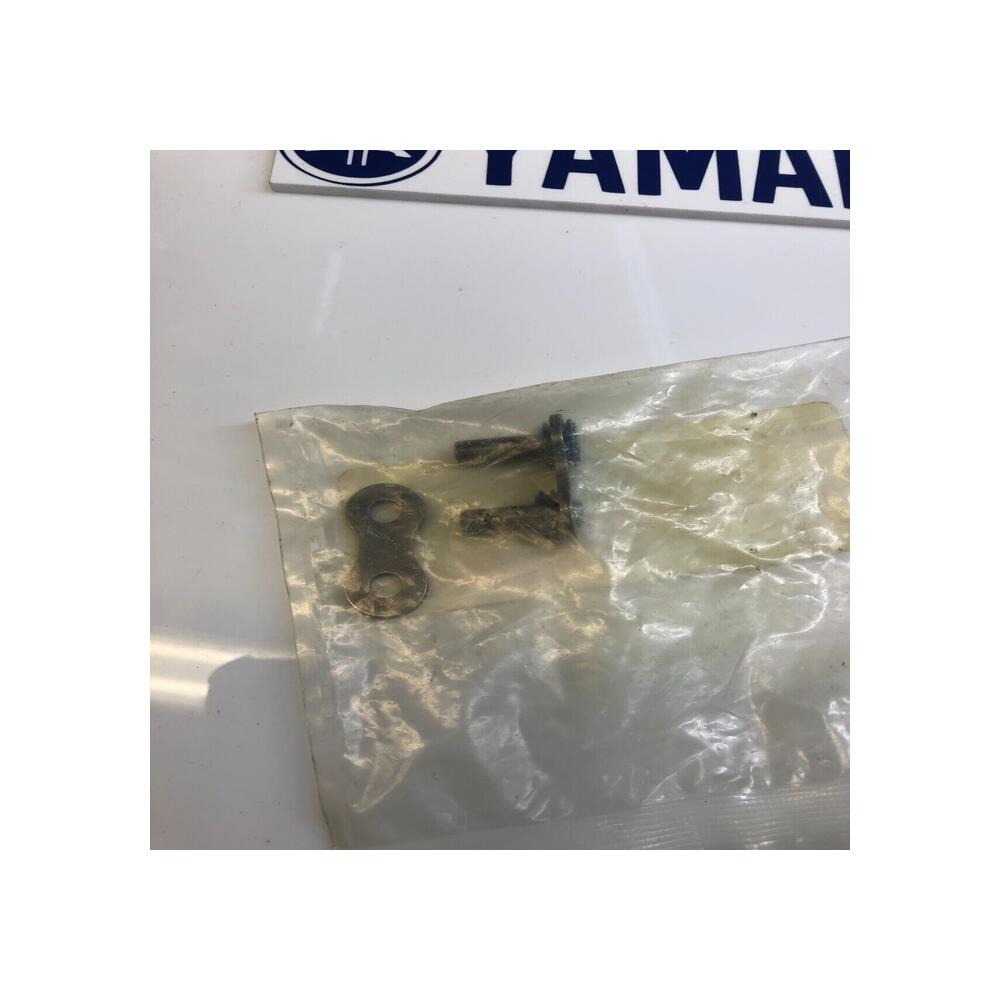 1 maillon attache chaine a riveter yamaha 20s-253c2-19