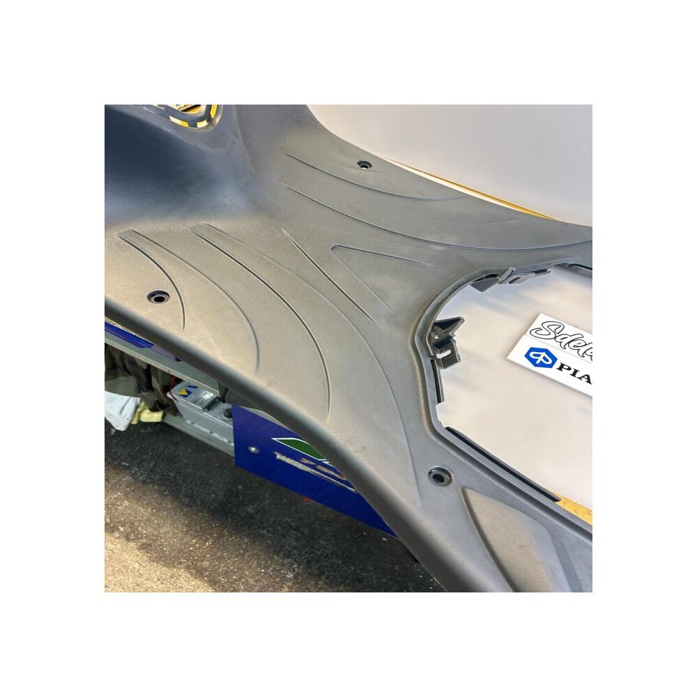 1 marche pied plancher piaggio derbi zip 50 boulevard fly 50 125 150 621985000d