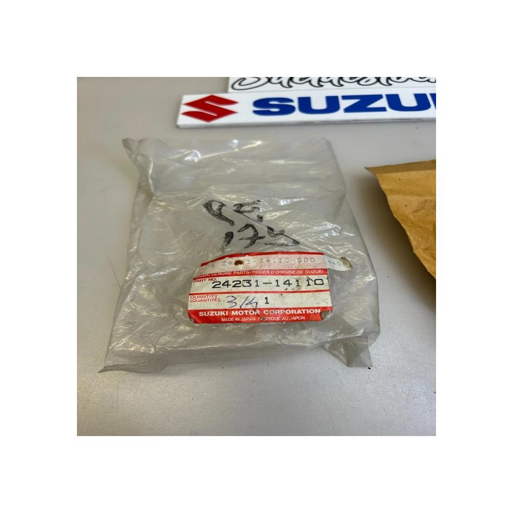 1 pignon 3eme/4eme vitesse suzuki 24231-14110 rm 100 125 23231-41501 24231-14101