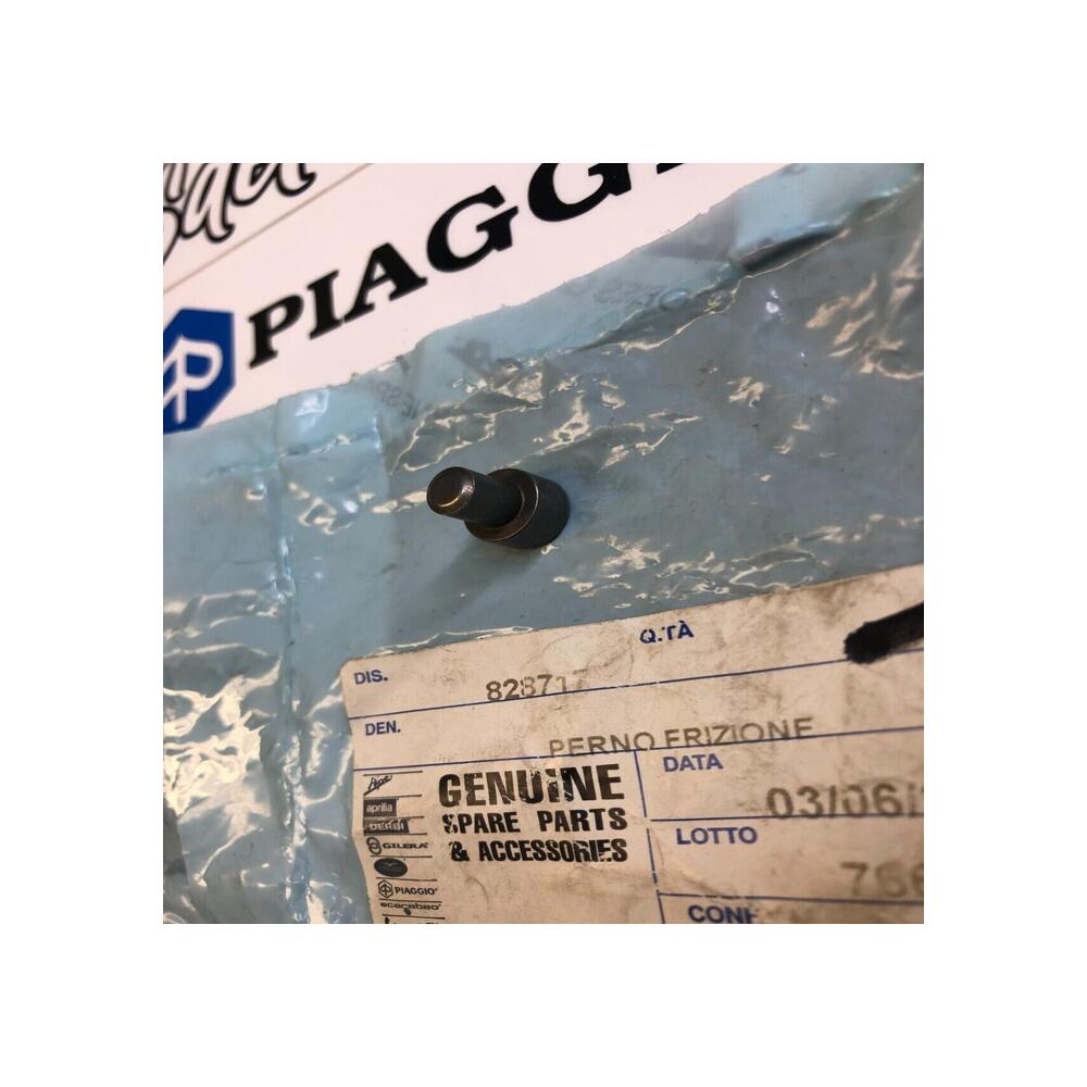 1 pivot poulie entrainée aprilia vespa piaggio gilera derbi 828717 mp3 s gts sr