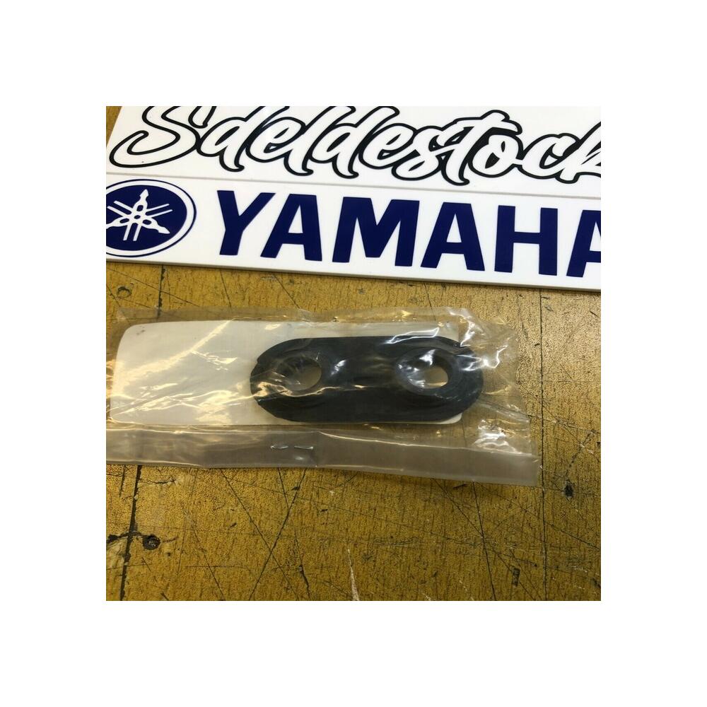 1 plaque retroviseur yamaha 5sl-26298-00 yzf-r6 2003 2005