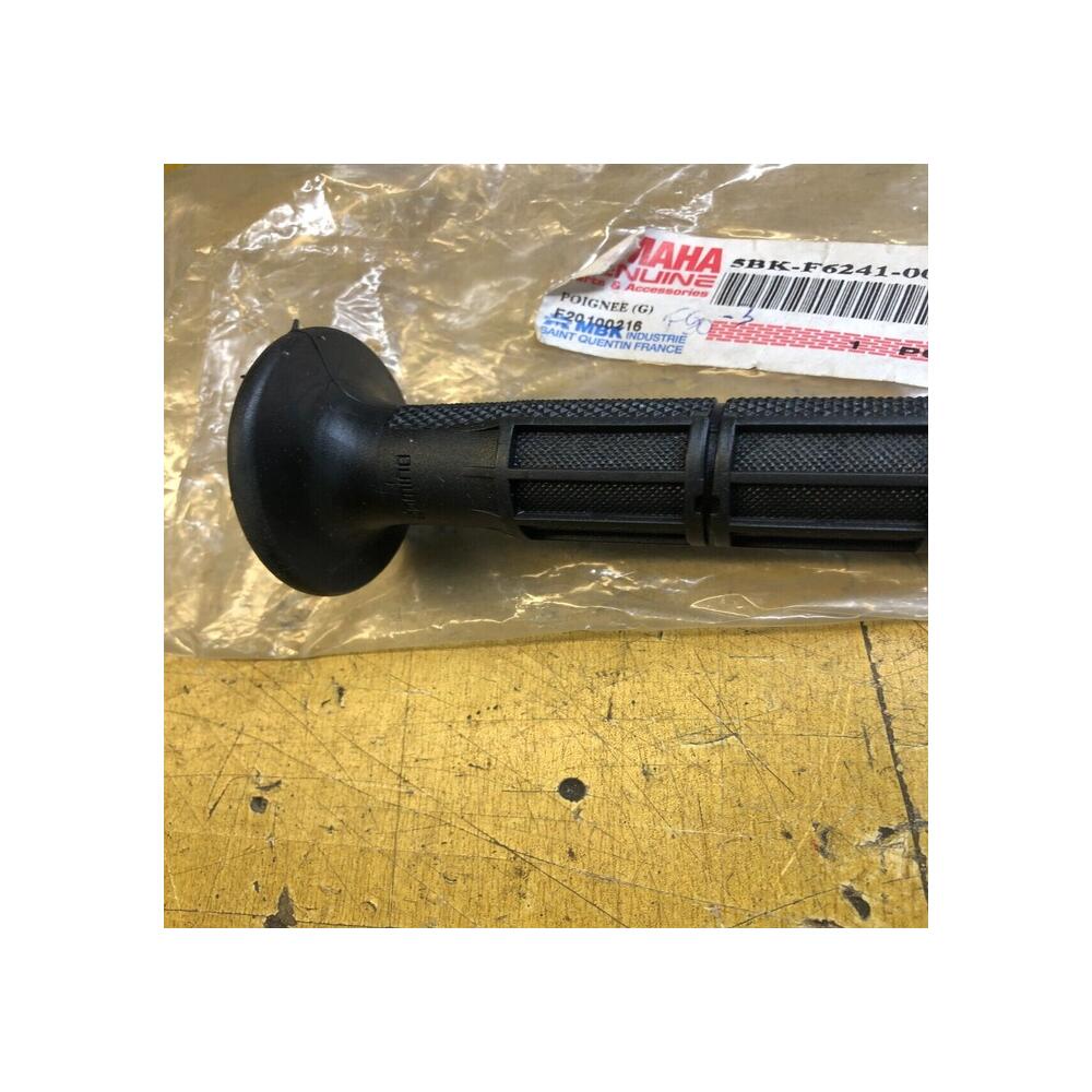 1 poignée gauche yamaha 5bk-f6241-00 dt 50 r x-limit 1997 2002 rsm