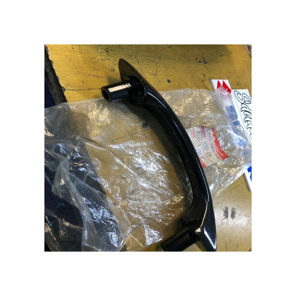 1 poignée passager gauche suzuki 46221-26e00-35w gsf 600 1200 bandit