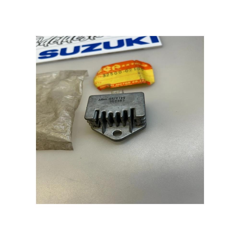 1 régulateur tension 6v suzuki 32500-02110 32500-02111 cs 50 fr 80 cl 50 pv 50