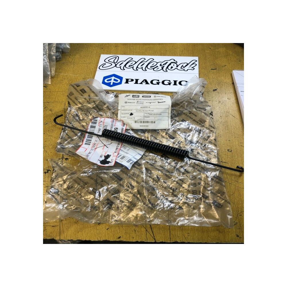1 ressort bras oscillant derbi piaggio 600934 liberty 125 150 200 sonar 125 150