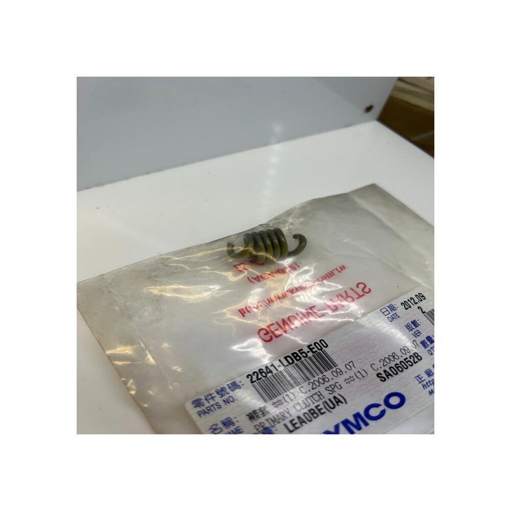 1 ressort masselotte embrayage kymco 22641-ldb5-e00 mxu 500 550 uxv 500