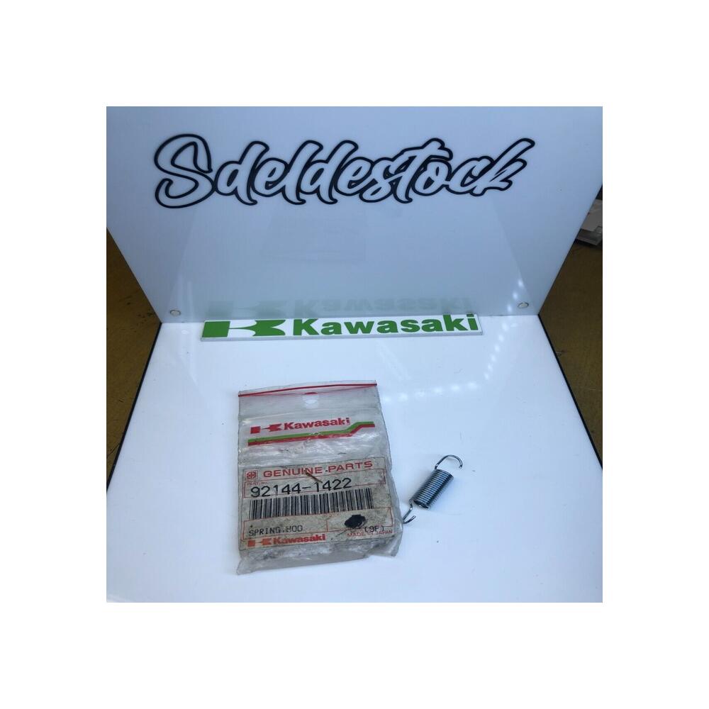 1 ressort ouverture selle zx400-h2  kawasaki 92144-1422 zxr zx 400 h2 1990