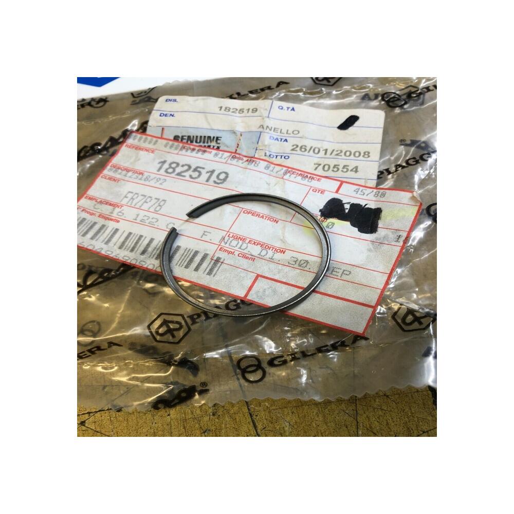 1 segmant superieur en L piaggio 50 ciao si-mix 182519