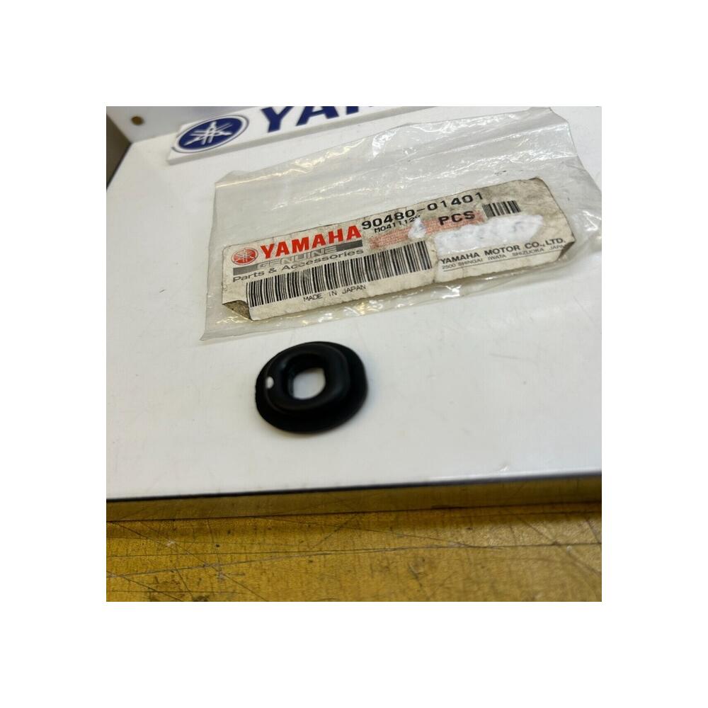 1 silentbloc yamaha 90480-01401 371-21747-00 90480-01141 90480-01141-BL 90480178