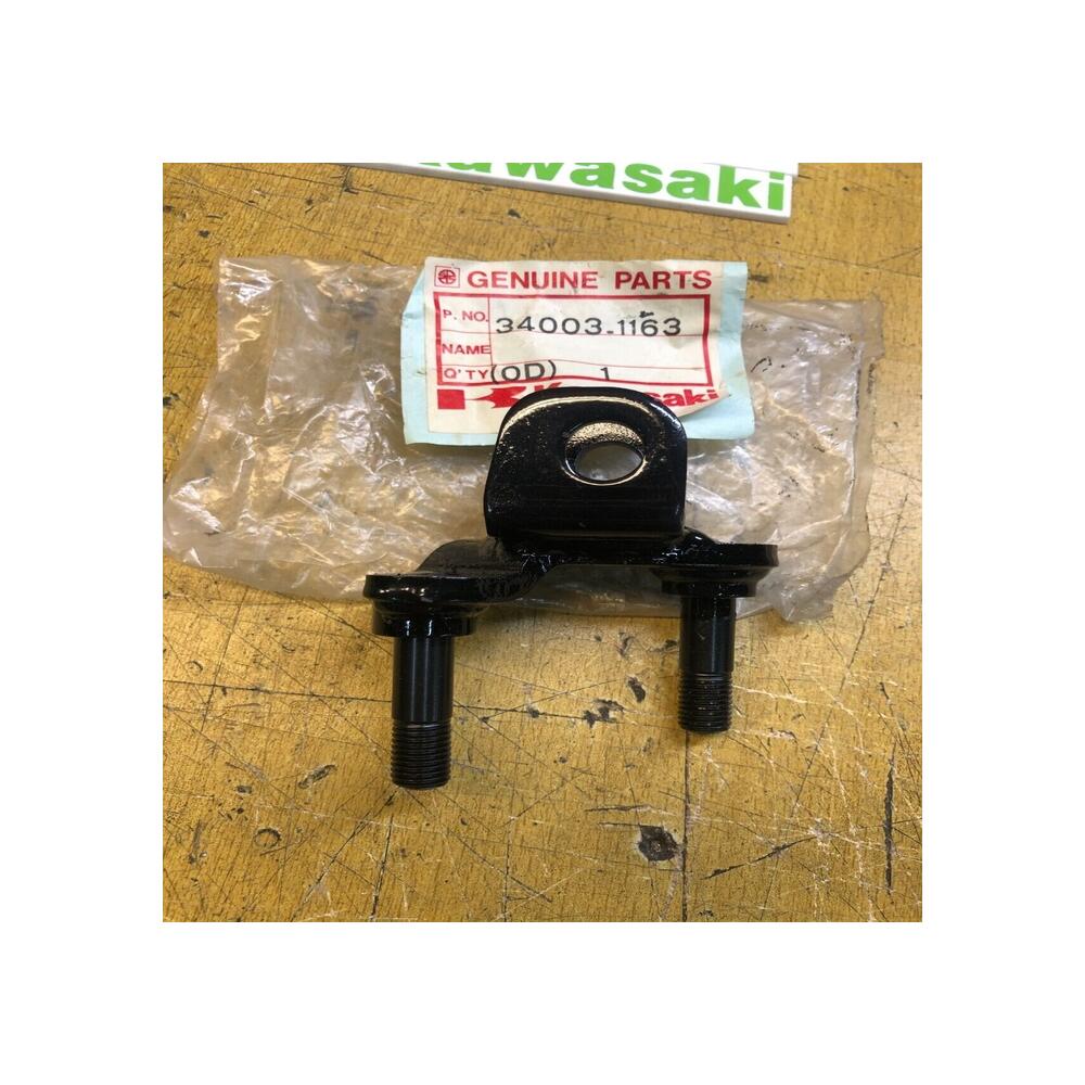 1 support cale pied avant droit kawasaki 34003-1163 gpz zx 750 a 1 2 3 5 e1 e2