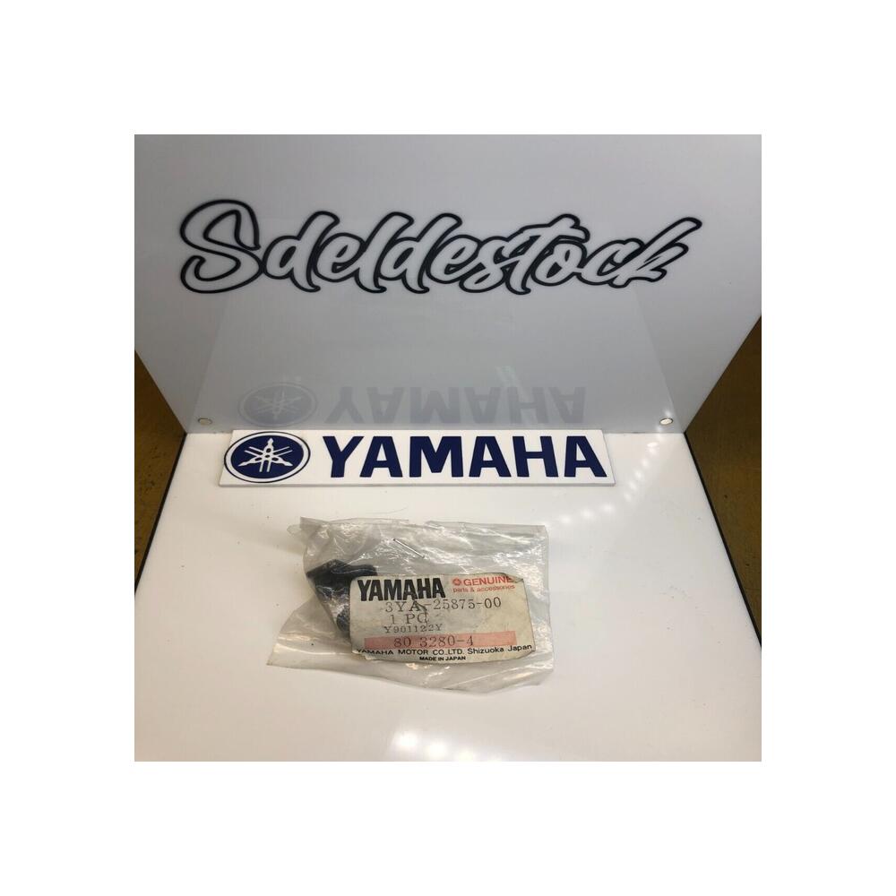 1 support durite frein arrière yamaha 3ya-25875-00 fj 1200 1991 1992
