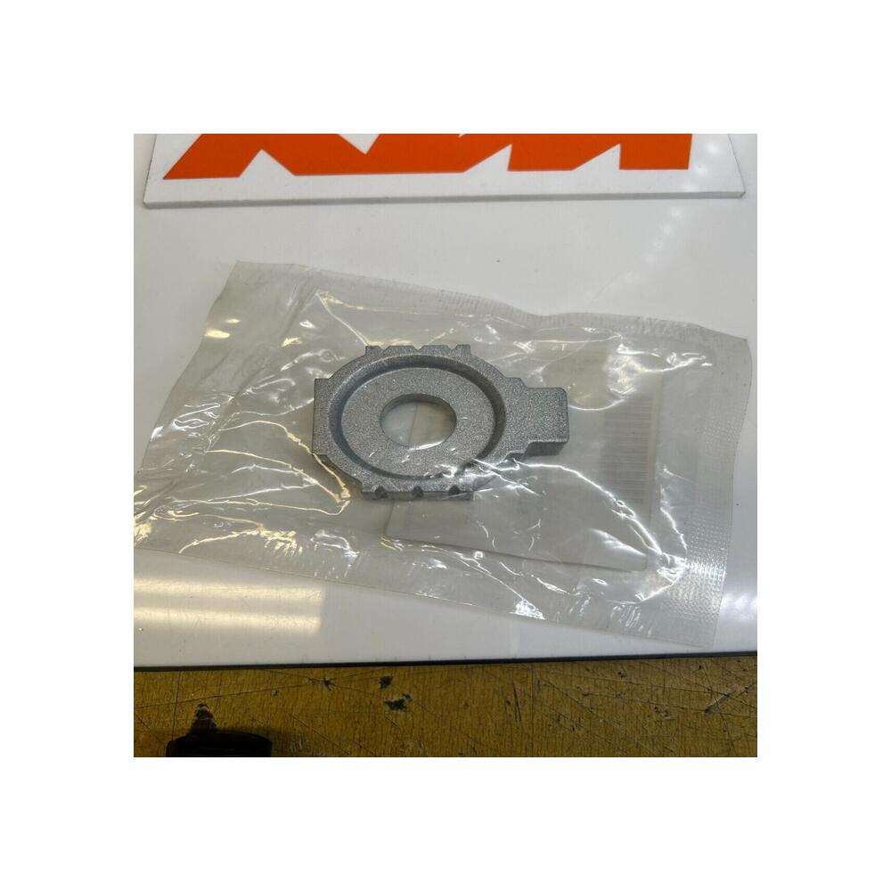 1 tendeur chaine KTM husqvarna 90110084000 duke rc 125 200 250 390