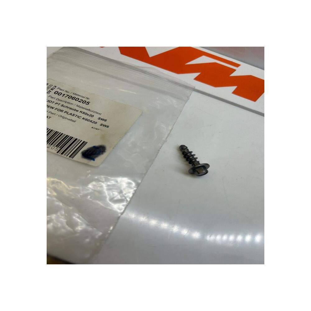 1 vis plastic K60X20 SW6 ktm husqvarna 0017060205 0017060203, 0676550223