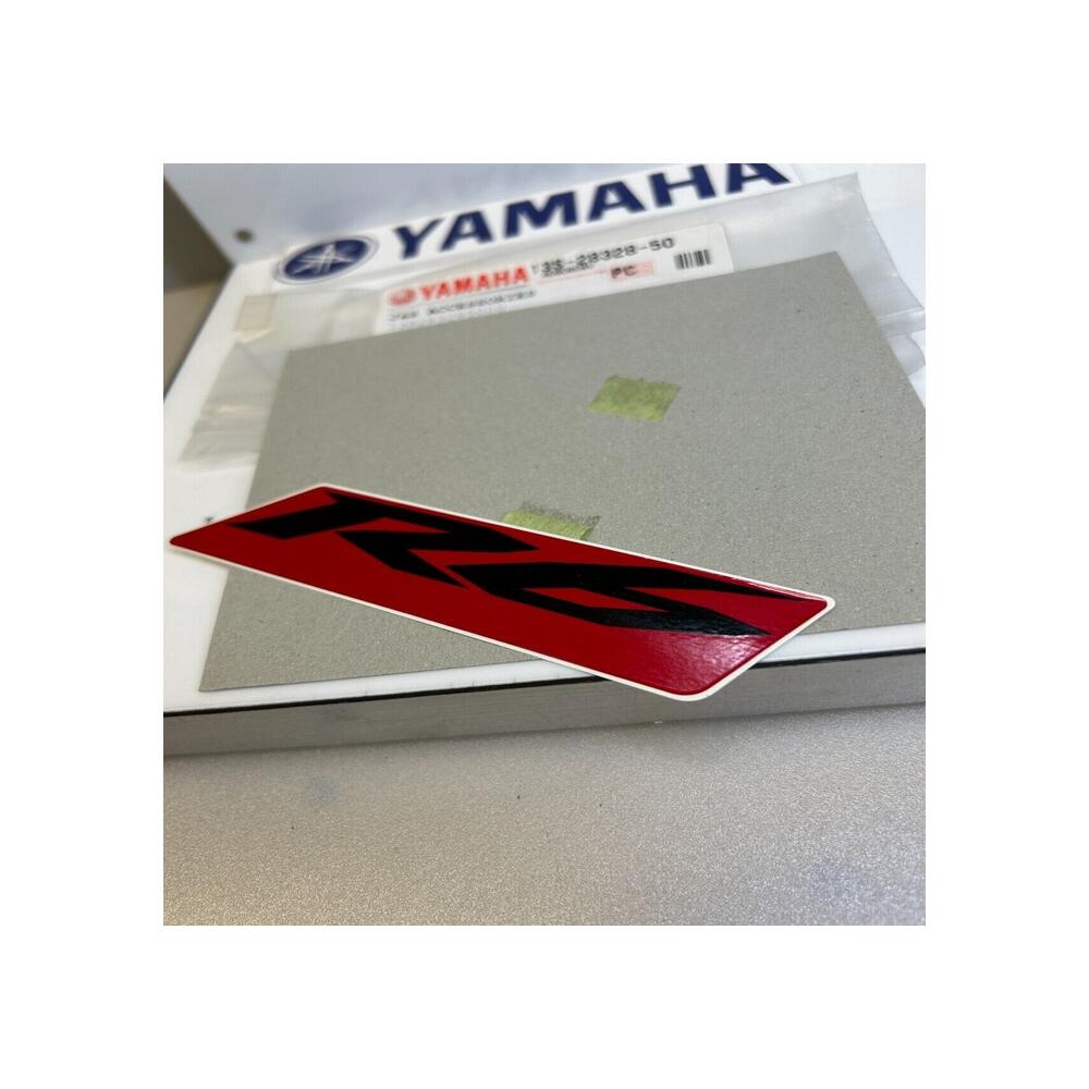 1 x sticker autocollant emblème r6 yamaha 13s-28328-50 yzf-r6 2009 vivid red coc