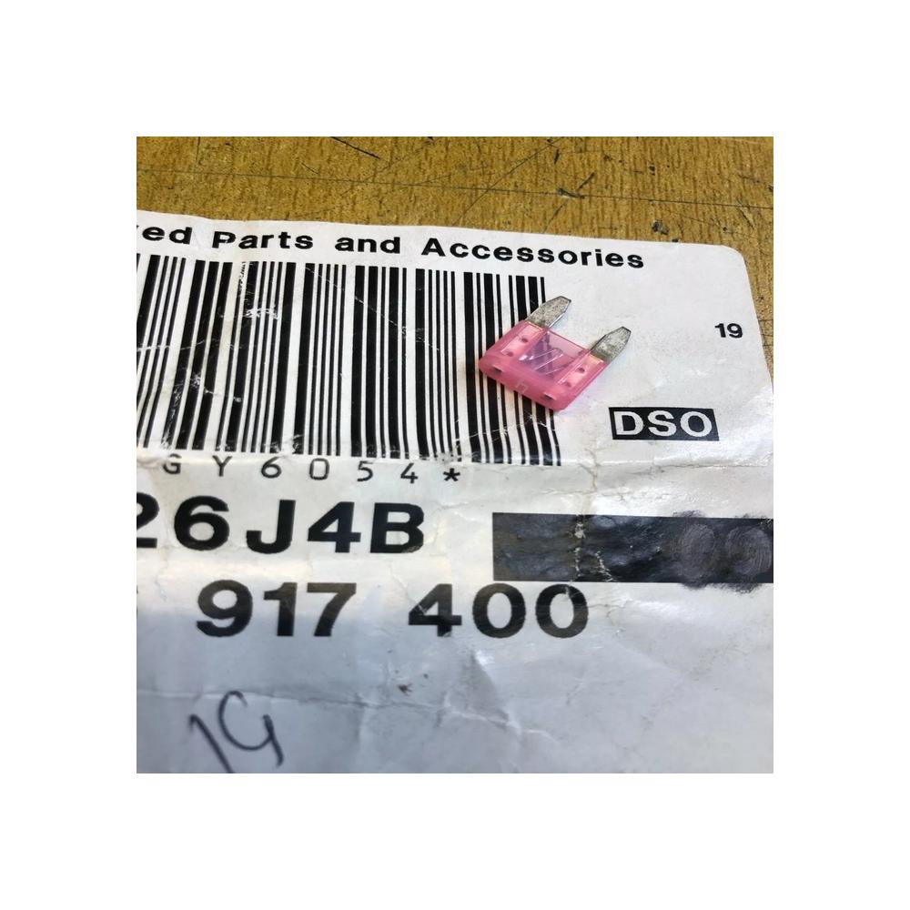 1x 61136917400 Fusible Mini rosa 4A bmw k41 k30 259c k15 k16 r13 k14 k17 k46 k42