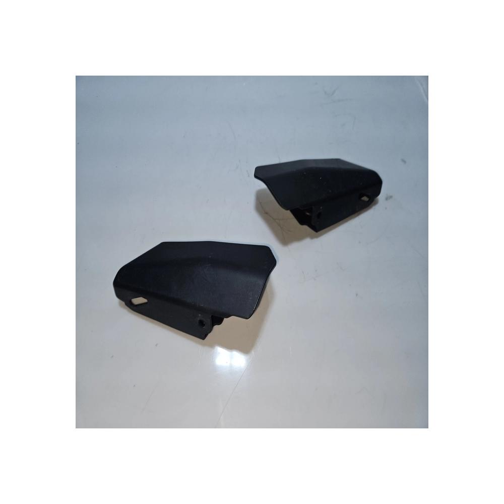 2x CACHE VERRIN COFFRE PIAGGIO XEVO X-EVO 125 2015 (2007 - 2016)
