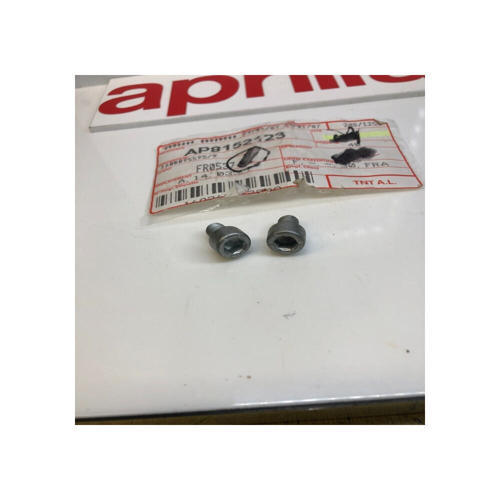 2x vis m6x8 aprilia ap8152123 etv 1000 rsv 1000 sl 1000 falco rxv sxv 450 550