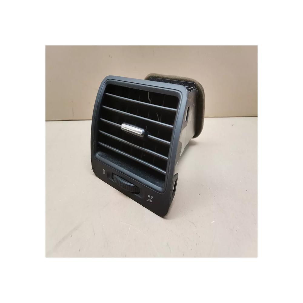 Aerateur tableau de bord avant gauche VOLKSWAGEN VW GOLF 5 REF 1K0819703 *