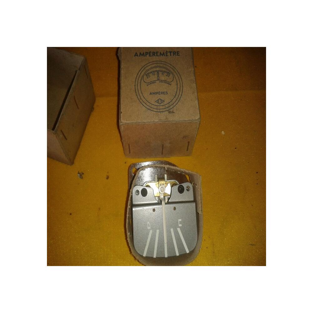 Ampéremétre amperemetre Neuf en boite. Stock ancien