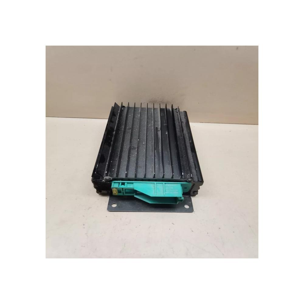 Amplificateur audio BOSE MERCEDES CLASSE E 210  21857139