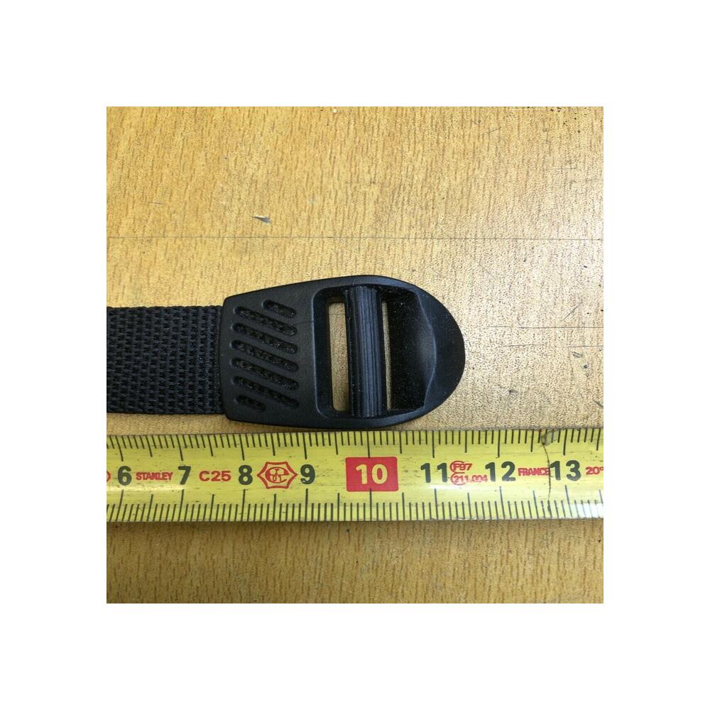 attache sangle réparation tapis sacoche réservoir  bagster