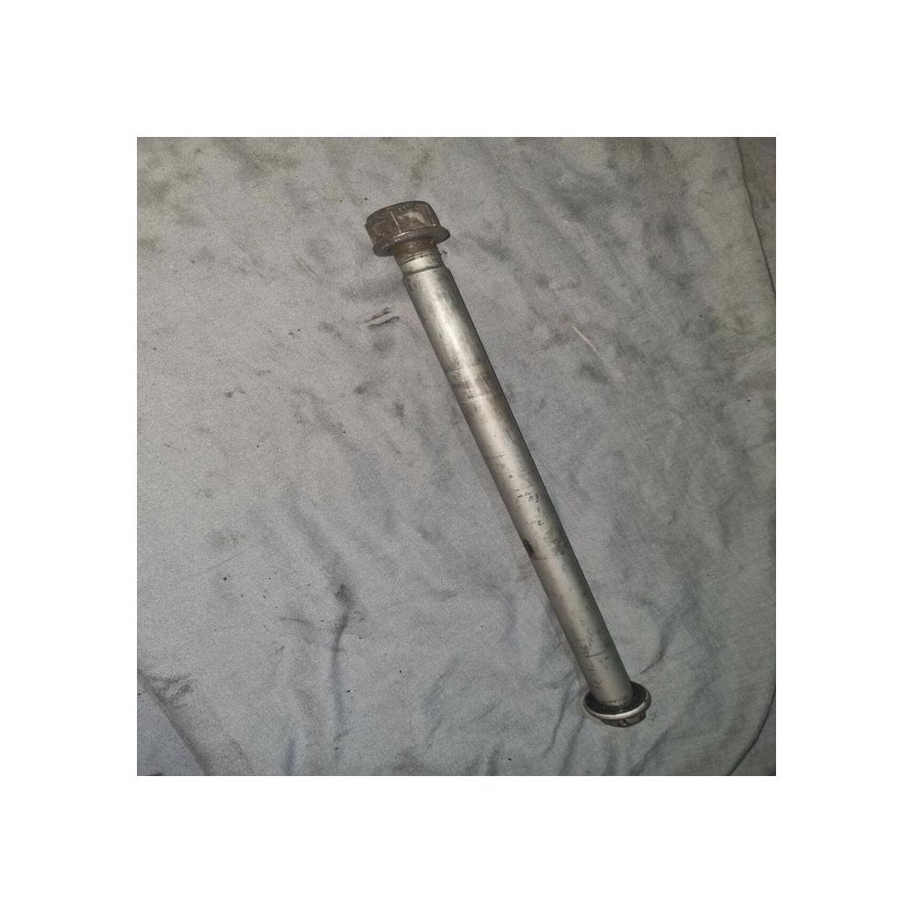 axe de roue arriere HONDA DEAUVILLE 650 rc47 1998 2004