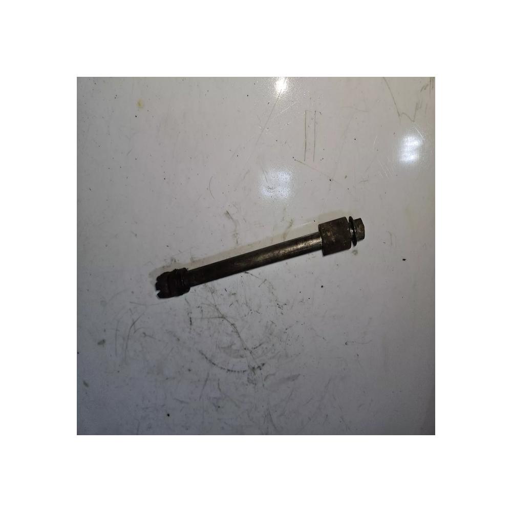 AXE ROUE ARRIERE + ENTRETOISE YAMAHA TZR 125 2RL 2T 1987 - 1992