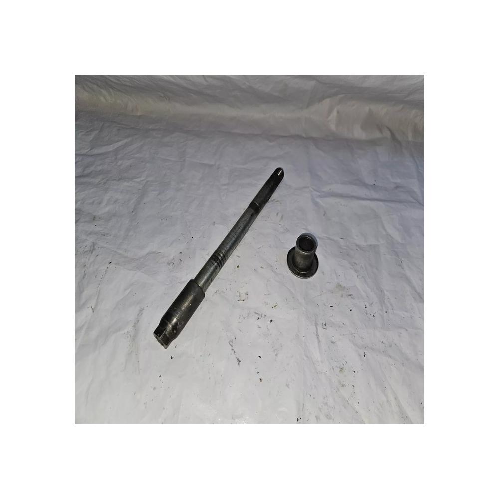 AXE ROUE AVANT SUZUKI GSX1100G GSXG 1991-1996 GV74A