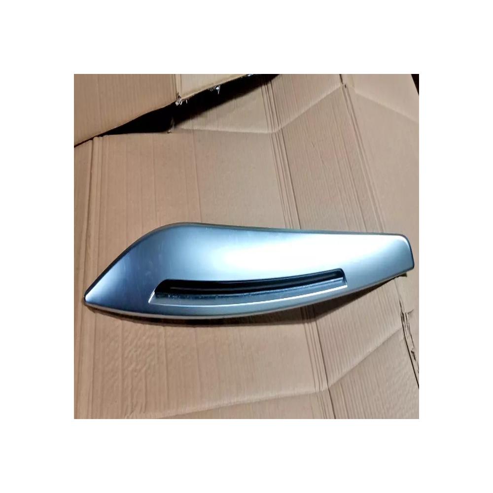 baguette chrome droite console centrale Renault Megane IV 4 ref 969301794R