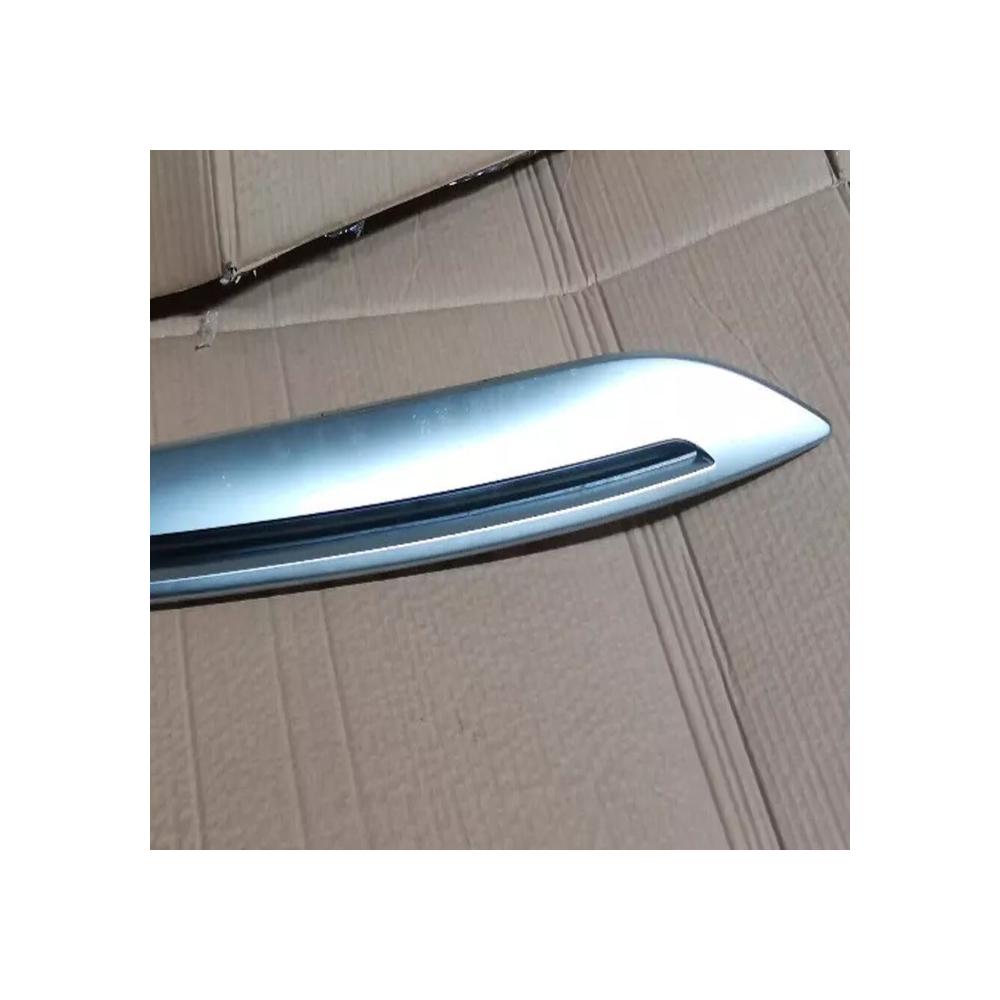 baguette chrome gauche console centrale Renault Megane IV 4 ref 969317854R