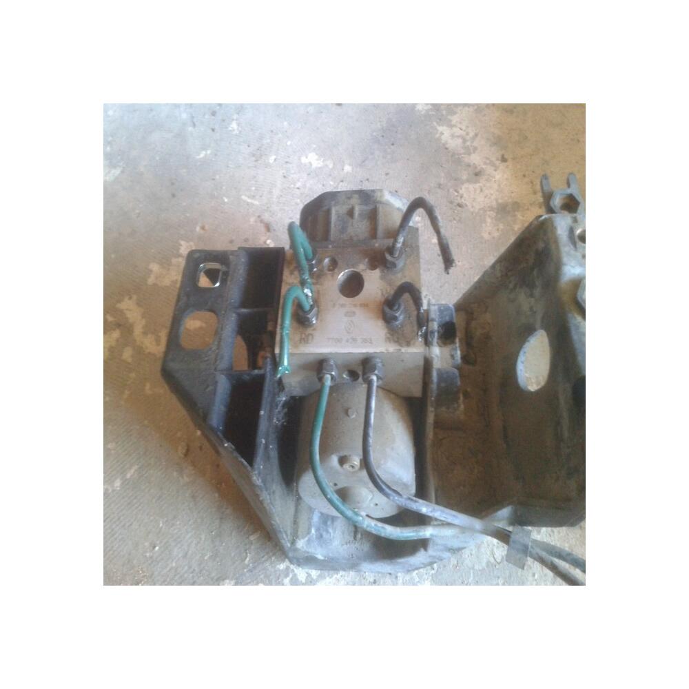 BLOC ABS HYDRAULIQUE RENAULT SAFRANE  ref  0265216634   7700426353