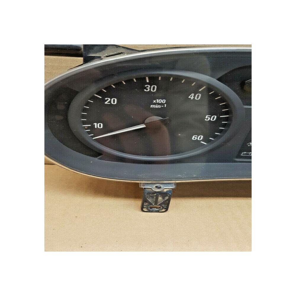 Bloc compte tours Compteur Vitesse renault Trafic 2 opel Vivaro ref 8200252450