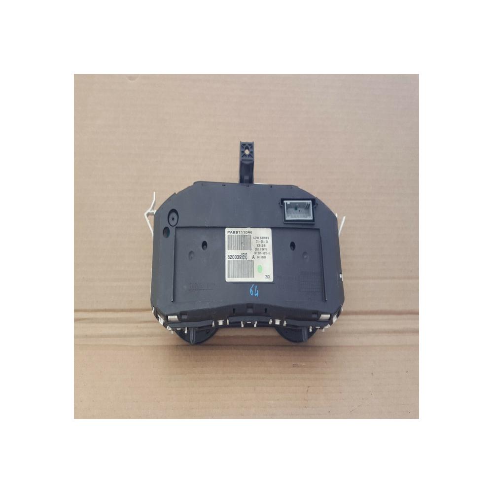 Bloc Compteur Vitesse  Renault Megane 2 REF 8200399693 D