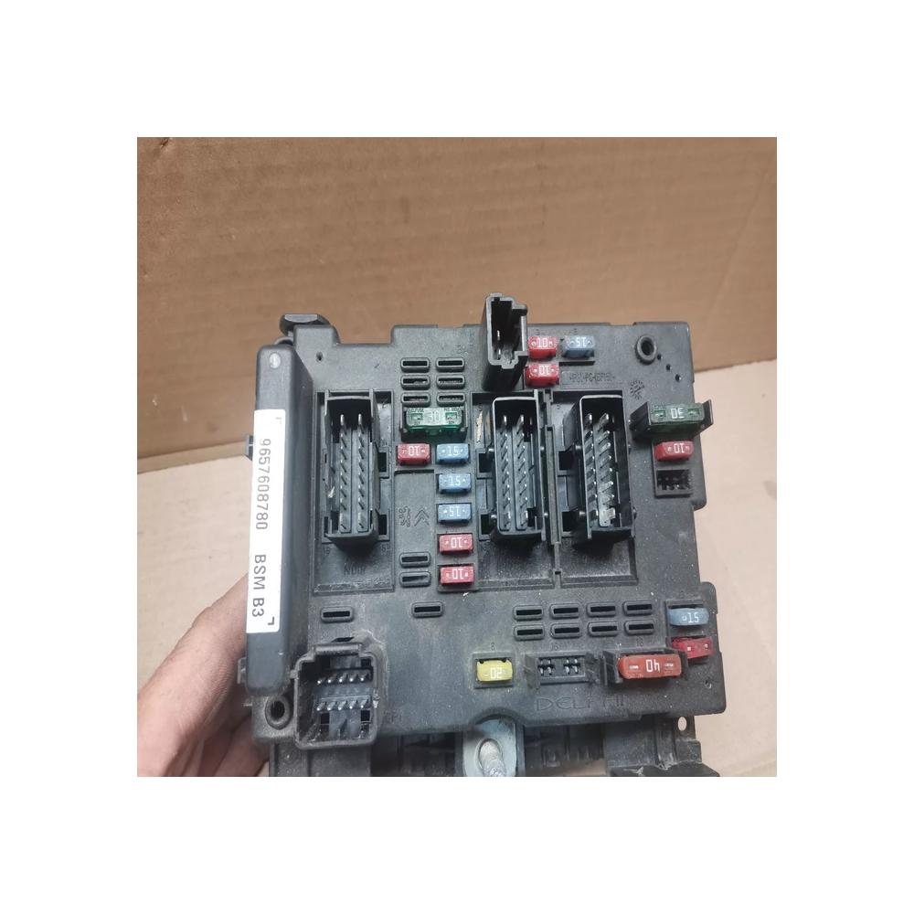 BOITIER BSM DELPHI CITROEN XSARA HDI PEUGEOT 206 307 406 807 REF 9657608780