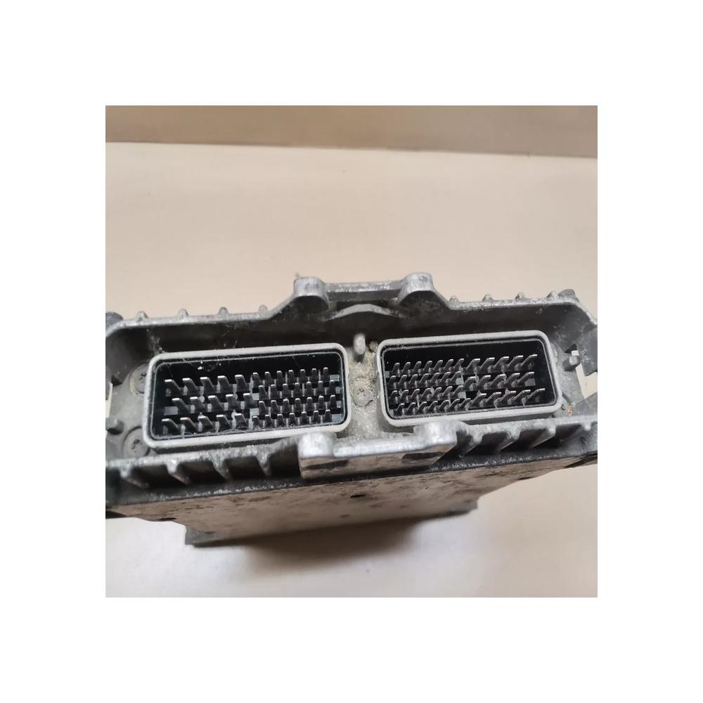 BOITIER CALCULATEUR MOTEUR IVECO DAILY 2.8 JTD REF 28RTE738 0281001537 500332361