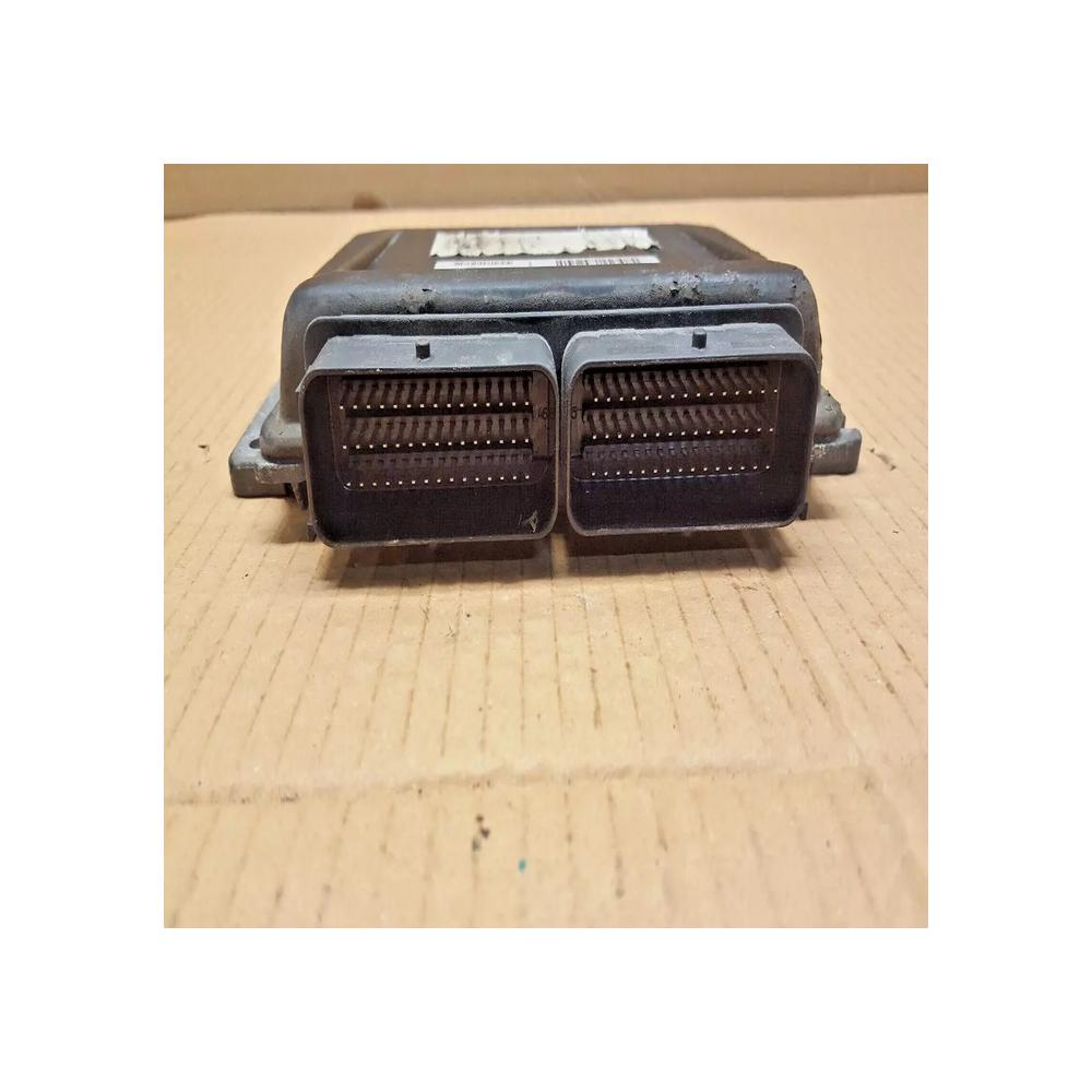 BOITIER DE COMMANDE CALCULATEUR ECU RENAULT SCENIC 1 ESSENCE REF S105961001B