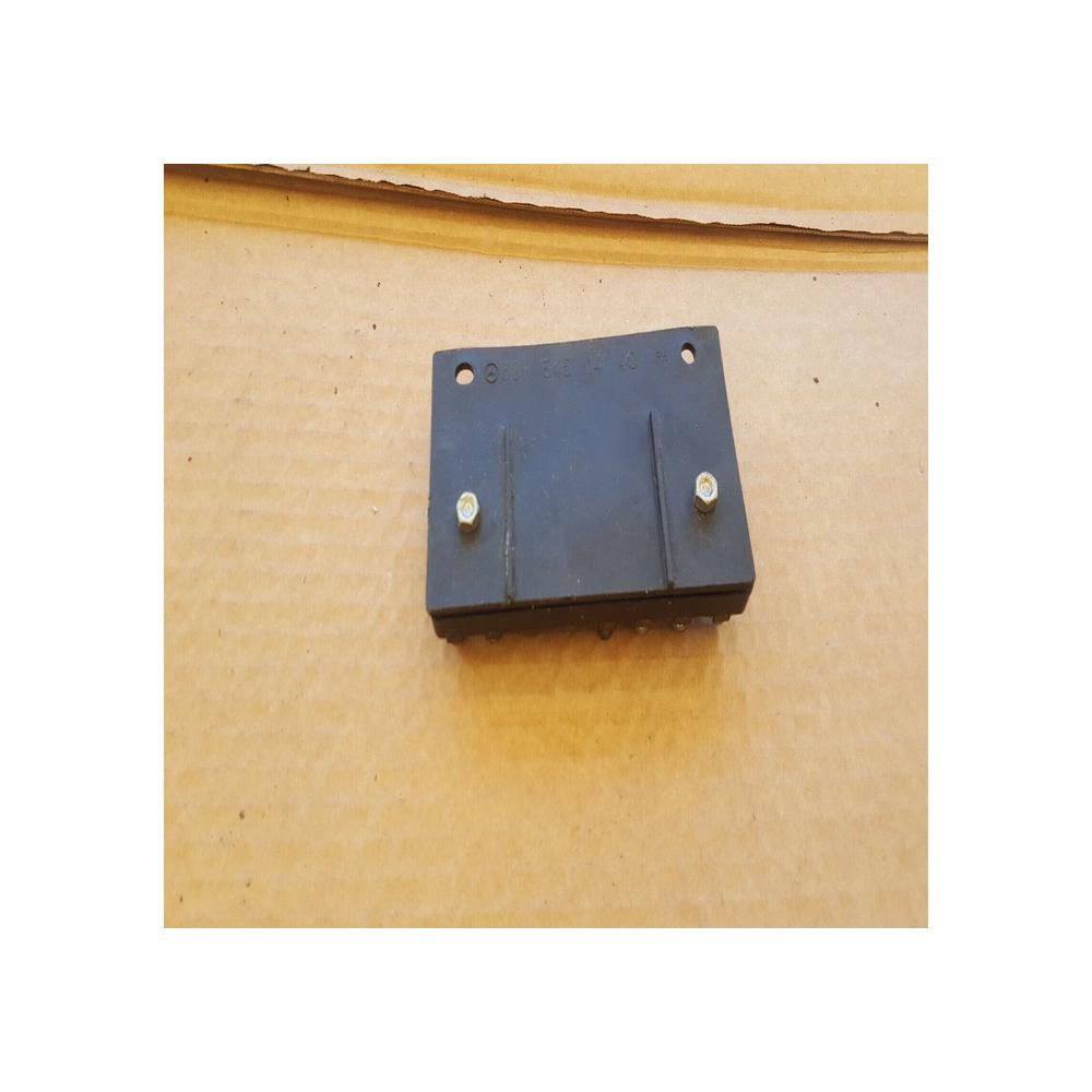 BOITIER FUSIBLE MERCEDES 207 307 407 410 W601 REF 6015451440