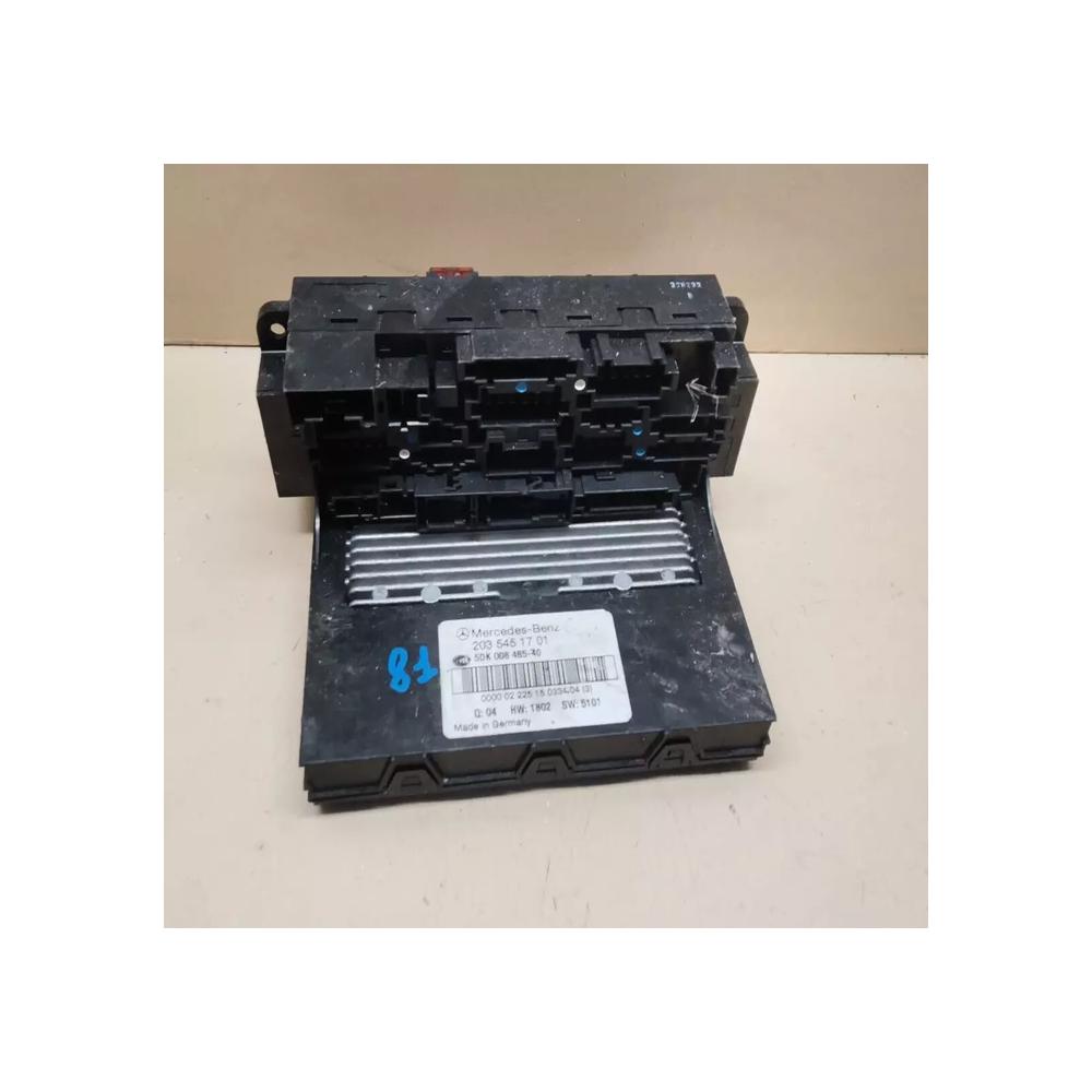 BOITIER FUSIBLE RELAIS SAM Mercedes W203 REF 2035451701