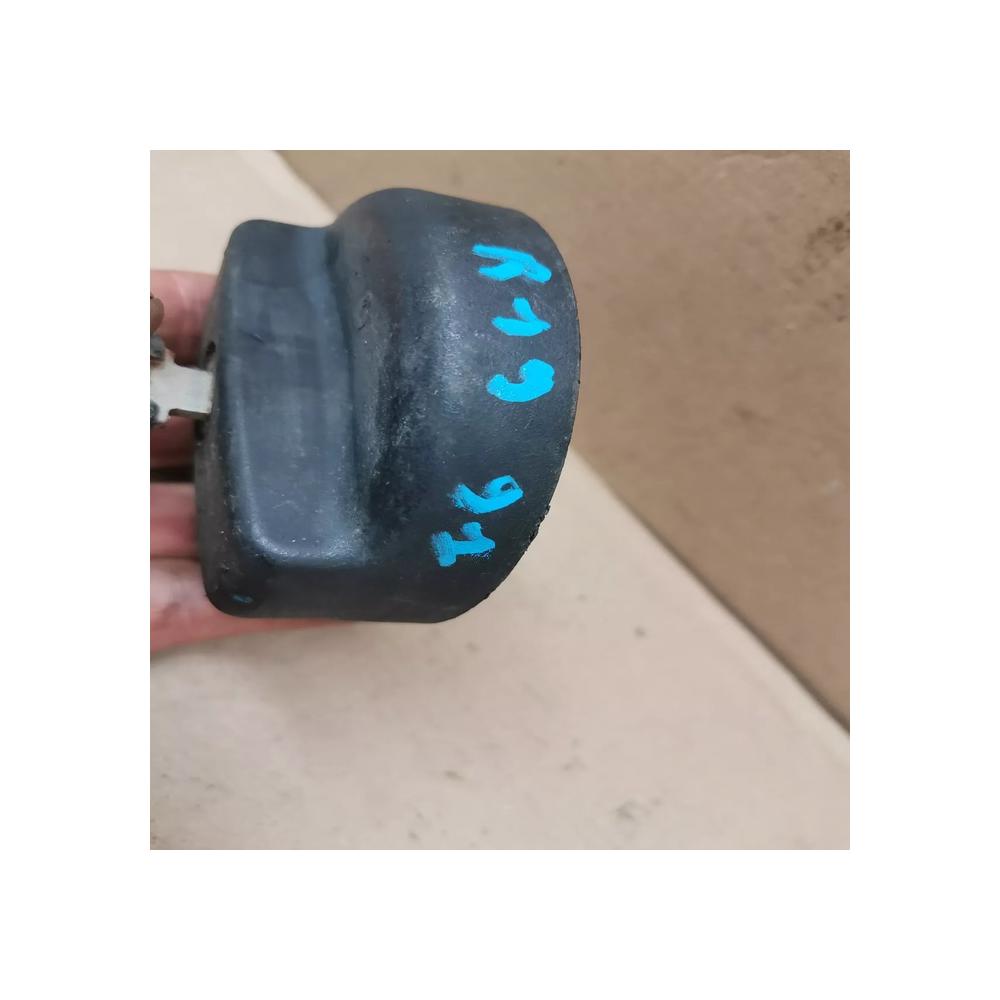 BOUCHON DE RESERVOIR A CARBURANT FERMETURE A CLE RENAULT 19 R19