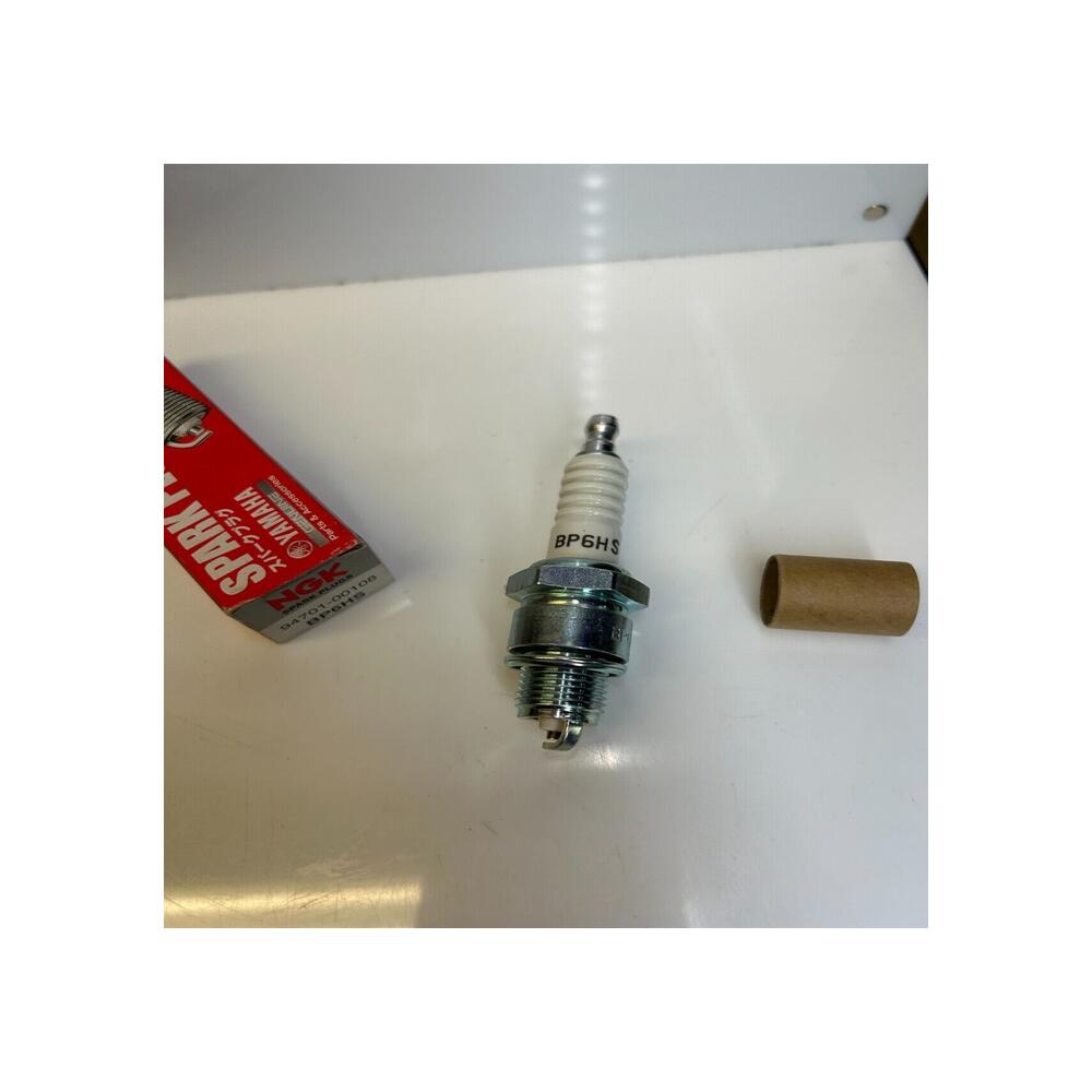bougie NGK Spark Plug NGK Spark Plugs bp6hs 4511 94701-00108