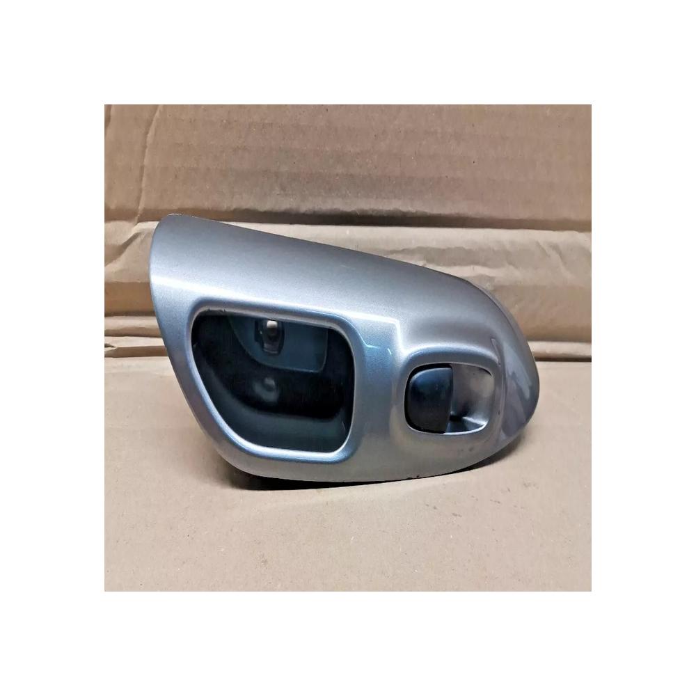 BOUTON COMMANDE LEVE VITRE ARRIERE DROIT NISSAN JUKE F15 REF 829601KA2A