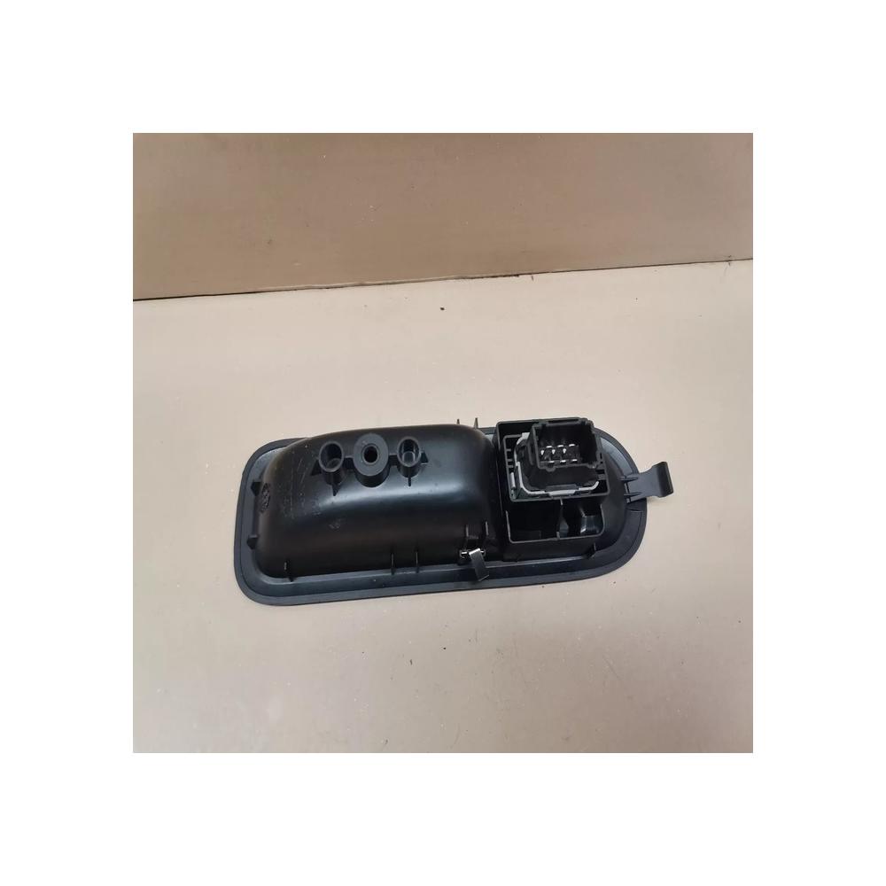 BOUTON COMMANDE LEVE VITRE AVANT DROIT PASSAGER RENAULT CLIO 3 TWINGO 2