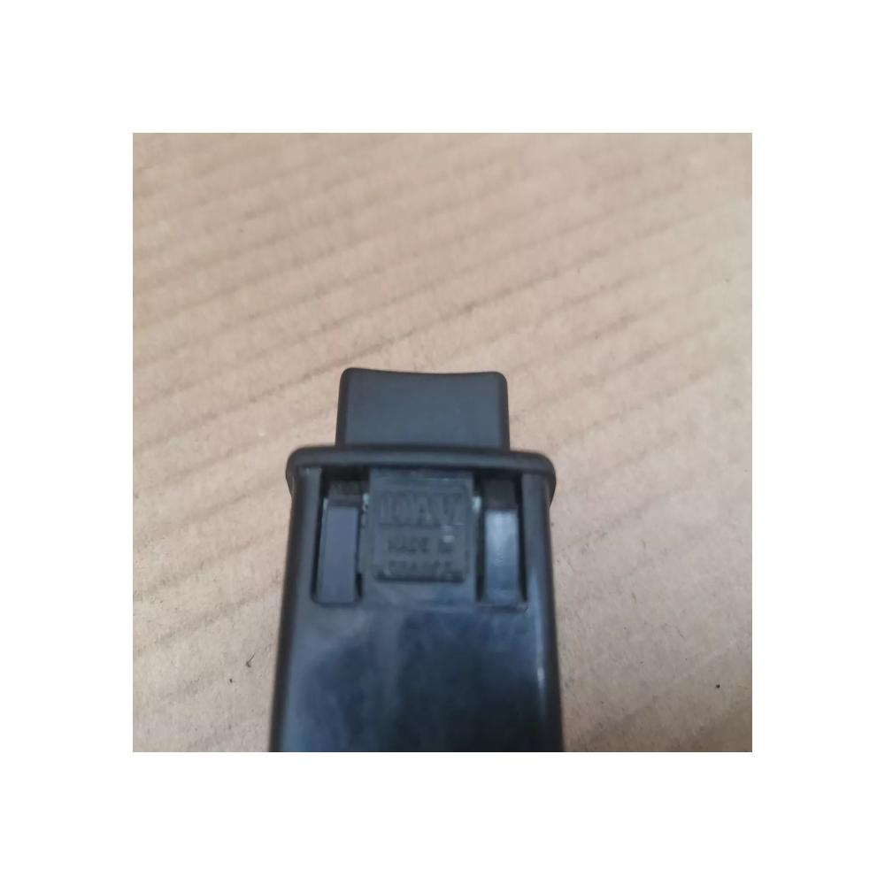 BOUTON DE DEGIVRAGE DAV LUNETTE ARRIERE PEUGEOT 205 305 309 505 PHASE 1