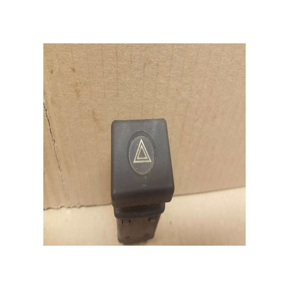 BOUTON FEU DE DETRESSE WARNING RENAULT ESPACE 1 I