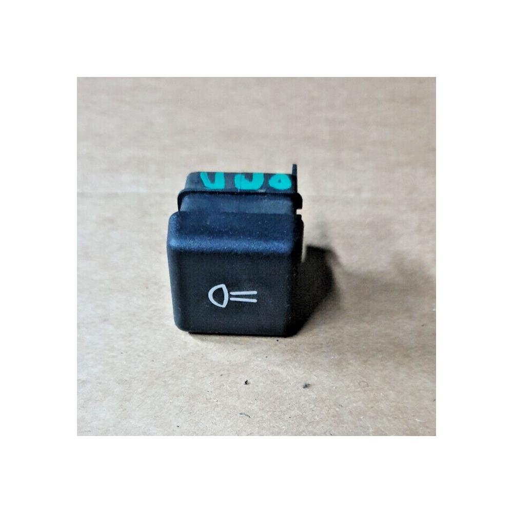 BOUTON INTERUPTEUR ECLAIRAGE INTERIEUR PLAFONNIER FIAT UNO 89